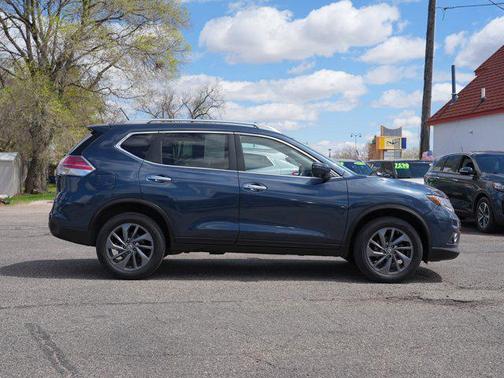 Arctic Blue Metallic 2016 Nissan Rogue SL