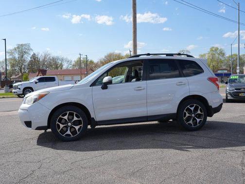 Satin White Pearl 2014 Subaru Forester 2.0XT Touring