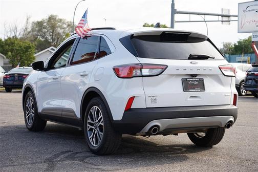 2020 Ford Escape SEL
