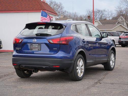 2018 Nissan Rogue Sport S