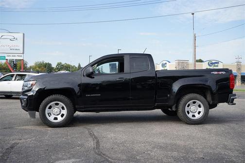 2022 Chevrolet Colorado WT