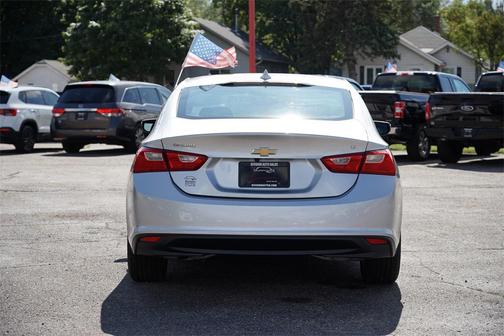 2017 Chevrolet Malibu 1LT