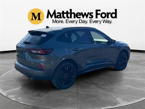 2025 Ford Escape ST-Line Elite