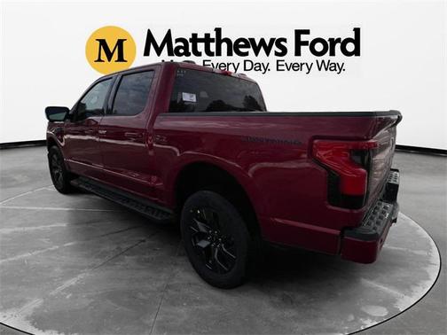 2025 Ford F-150 Lightning Flash