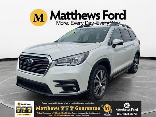 Crystal White Pearl 2022 Subaru Ascent Limited 8-Passenger