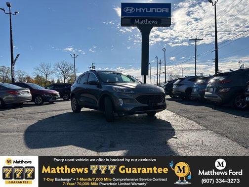 2022 Ford Escape SEL