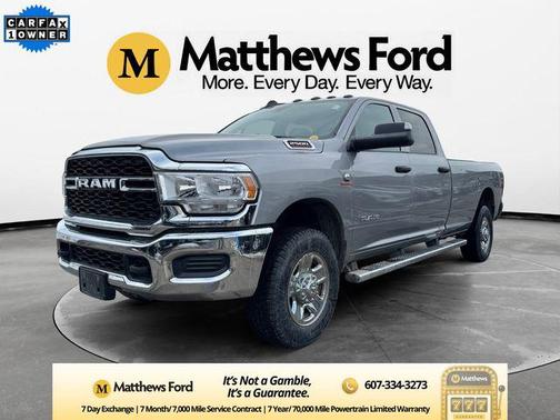 2022 RAM 2500 Tradesman Crew Cab 4x4 8' Box