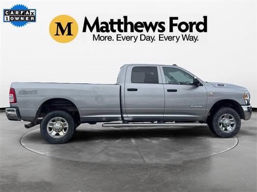 2022 RAM 2500 Tradesman Crew Cab 4x4 8' Box