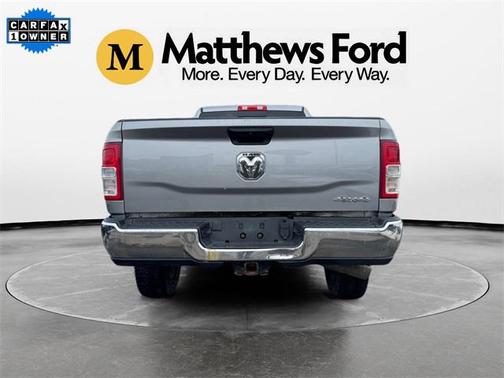 2022 RAM 2500 Tradesman Crew Cab 4x4 8' Box