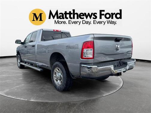 2022 RAM 2500 Tradesman Crew Cab 4x4 8' Box