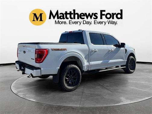 Oxford White 2023 Ford F-150 XLT