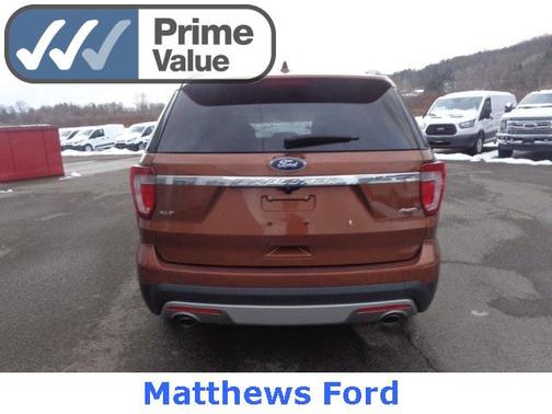 Canyon Ridge Metallic 2017 Ford Explorer XLT