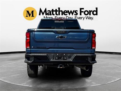 2025 Chevrolet Silverado 3500 LT