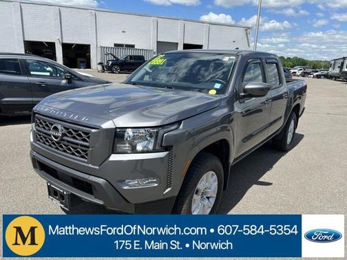 2022 Nissan Frontier SV