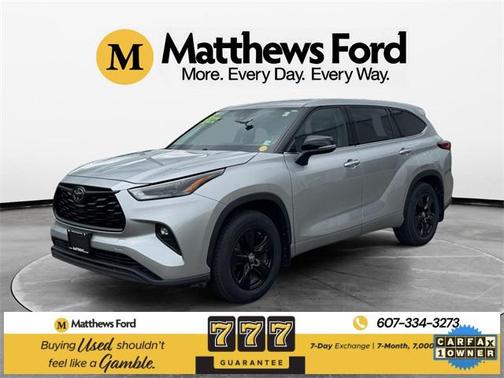 2022 Toyota Highlander LE