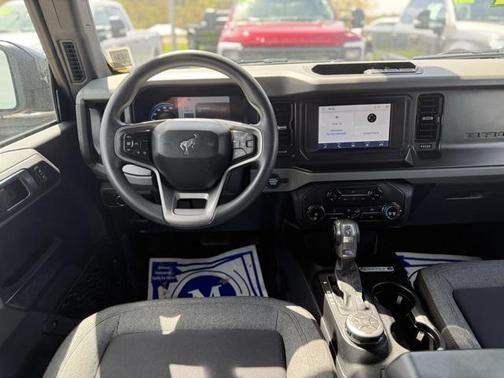 2021 Ford Bronco Base