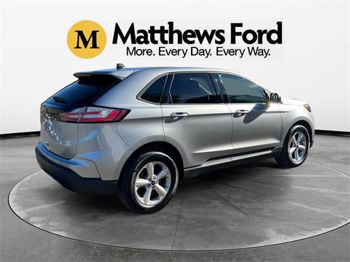 2021 Ford Edge SE