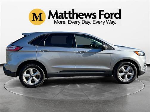 2021 Ford Edge SE
