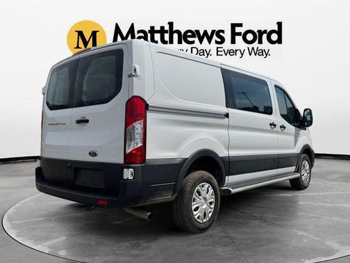Oxford White 2024 Ford Transit-250 Base