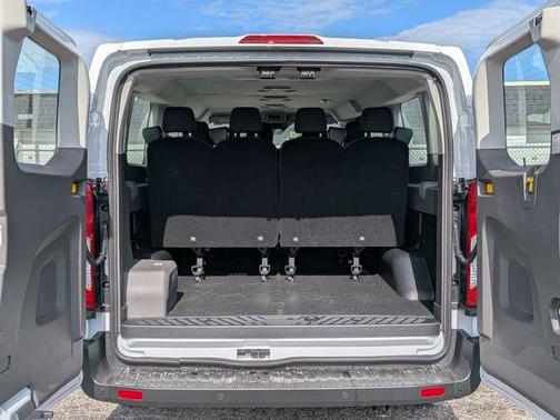 2026 Ford Transit-350 XL