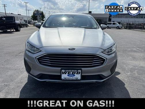 2020 Ford Fusion SE