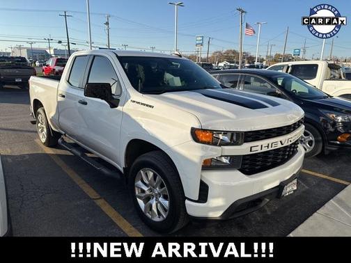 2022 Chevrolet Silverado 1500 Custom
