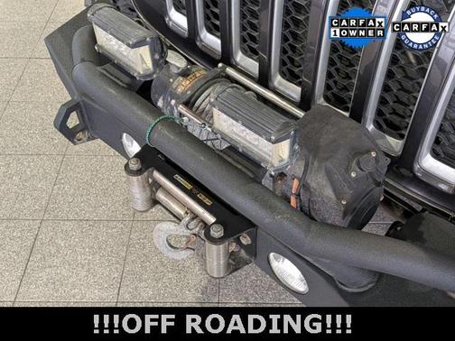 2022 Jeep Gladiator Overland