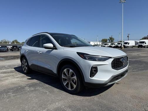 2025 Ford Escape Platinum
