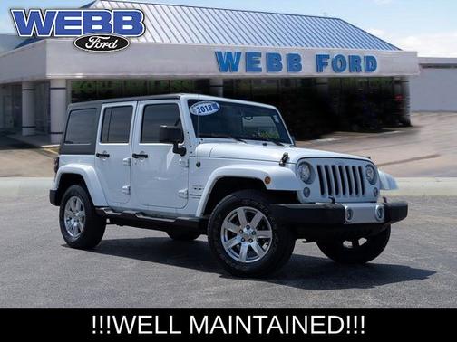 Bright White Clearcoat 2018 Jeep Wrangler JK Unlimited Sahara