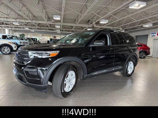 AGATE BLACK METALLIC 2023 Ford Explorer XLT