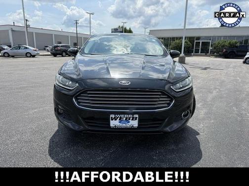 2013 Ford Fusion SE