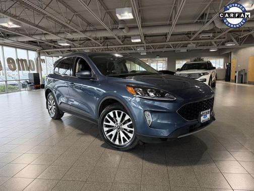 2020 Ford Escape Titanium