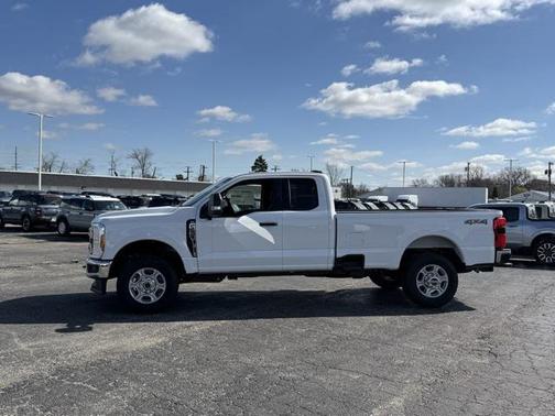 2025 Ford F-250 XLT