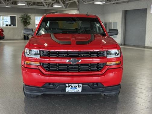 2018 Chevrolet Silverado 1500 Custom