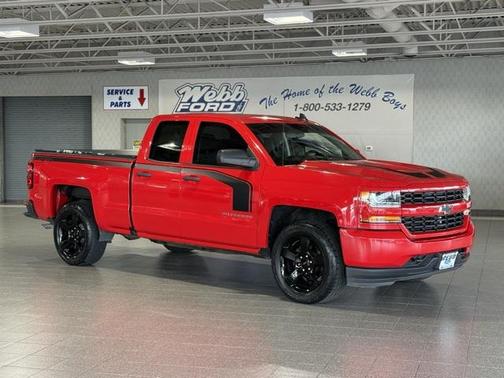 2018 Chevrolet Silverado 1500 Custom