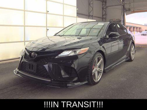 Midnight Black Metallic 2018 Toyota Camry XSE
