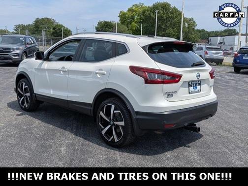 2020 Nissan Rogue Sport SL