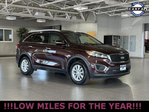 2016 Kia Sorento LX