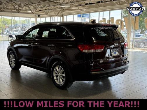 2016 Kia Sorento LX