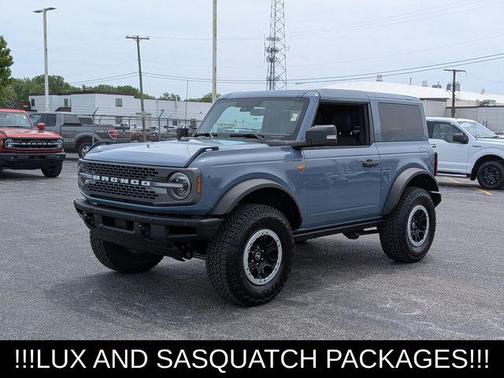 AZURE GRAY MET TRI-COAT 2025 Ford Bronco Badlands