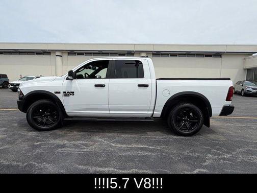 Bright White 2022 RAM 1500 Classic SLT