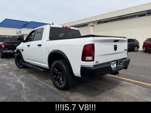 Bright White 2022 RAM 1500 Classic SLT