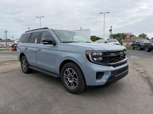 Glacier Gray Metallic Tri-Coat 2026 Ford Expedition Active