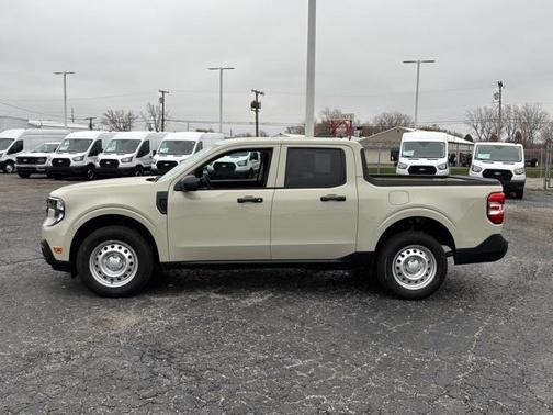 2025 Ford Maverick XL