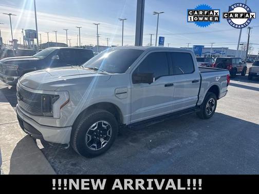 2023 Ford F-150 Lightning XLT