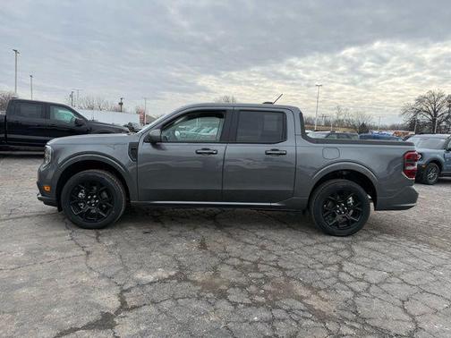 2026 Ford Maverick Lobo Standard