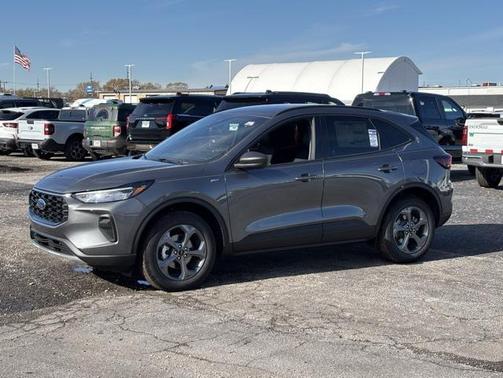 2026 Ford Escape ST-Line