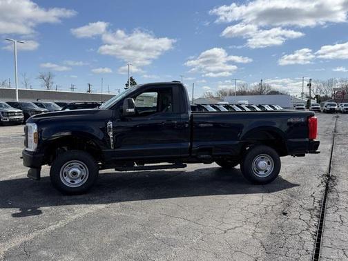 2025 Ford F-250 XL