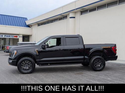 AGATE BLACK METALLIC 2023 Ford F-150 Tremor