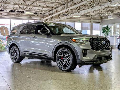 CARBONIZED GRAY METALLIC 2025 Ford Explorer ST